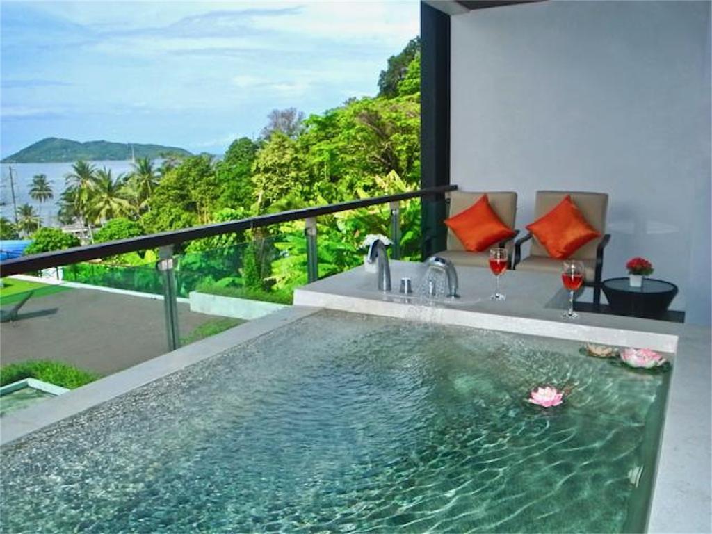 The Privilege Residence : 1 Bedroom Apartment In Patong Exterior photo