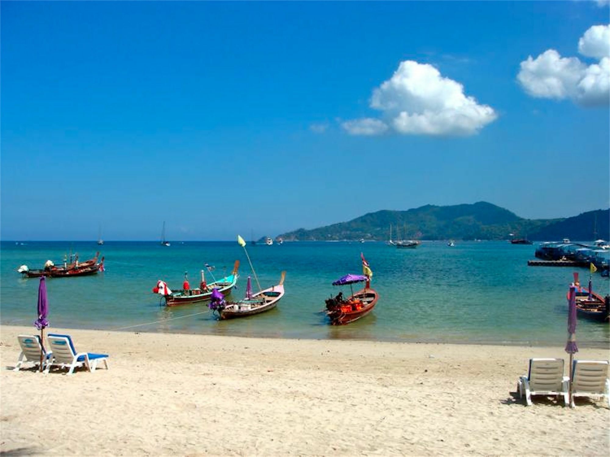 The Privilege Residence : 1 Bedroom Apartment In Patong Exterior photo