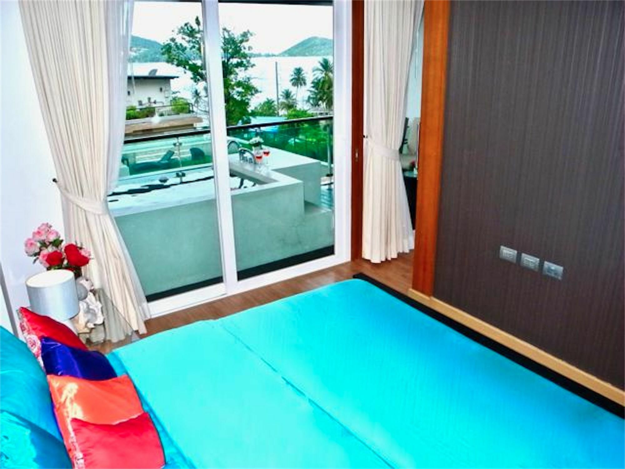 The Privilege Residence : 1 Bedroom Apartment In Patong Exterior photo